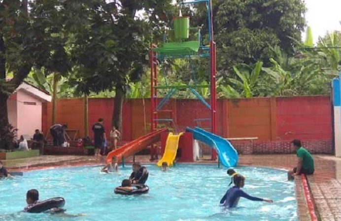 Kampung wisata taman lele semarang