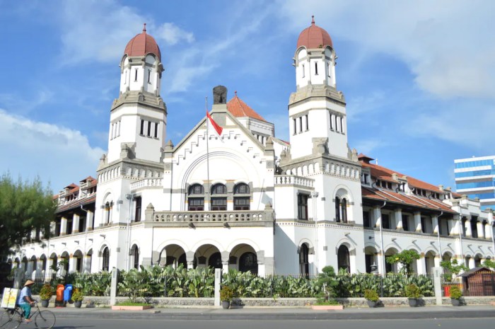 Tugu muda semarang