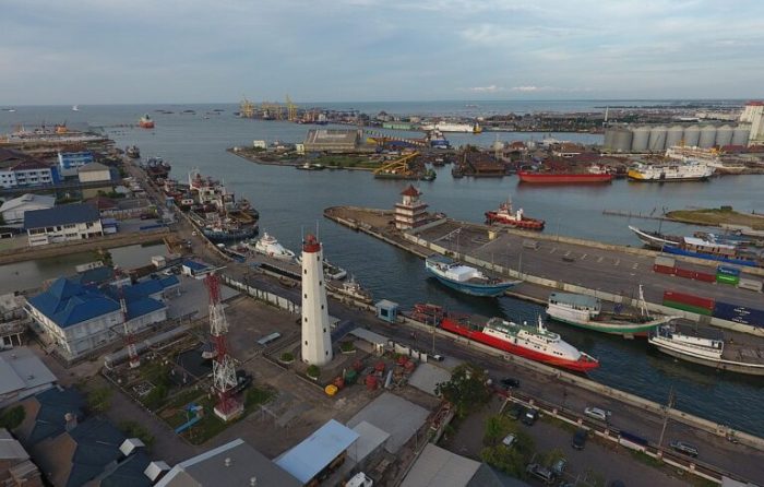 Tanjung emas pelabuhan semarang harbour johansurya sriboga