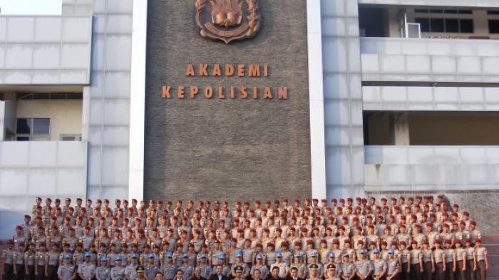 Akademi kepolisian semarang