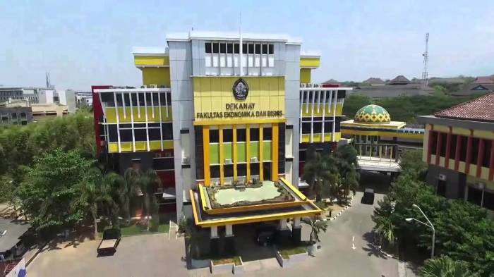 Undip universitas fakultas ekonomi kampus semarang diponegoro bangunan manajemen kamera terbaru daftar