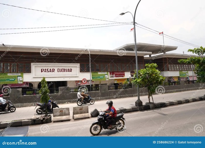 Pasar johar semarang