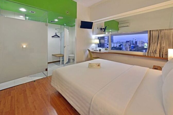 Whiz hotel pemuda semarang