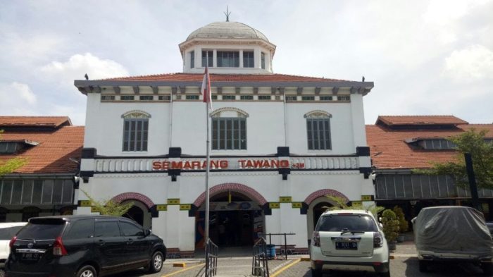 Semarang tawang station