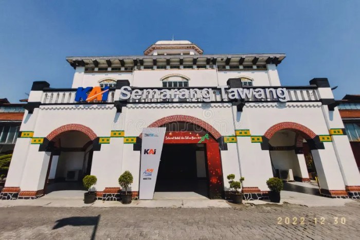 Semarang tawang railway station