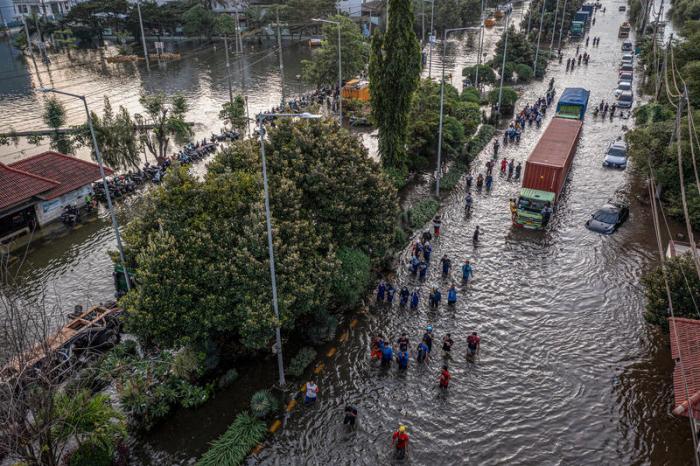 Demak erosion inundated java seawater permanently