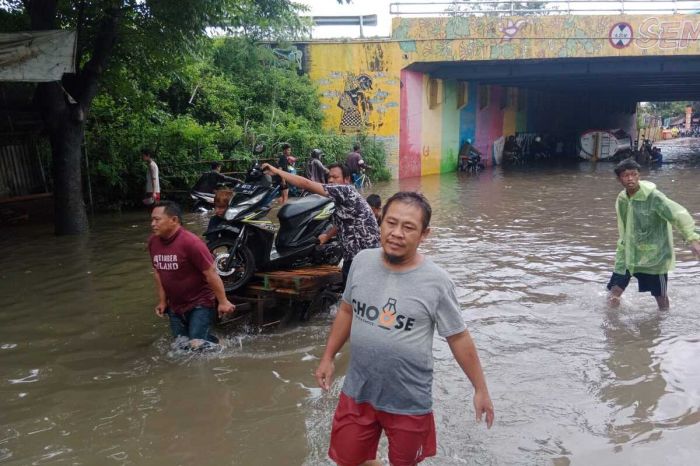 Berita semarang banjir hari ini