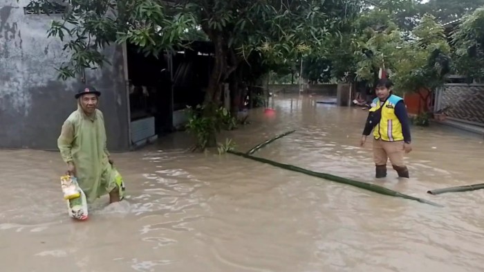 Banjir bandang di beringin semarang