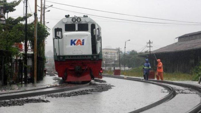 Apakah sering terjadi banjir rob perjalanan surabaya semarang