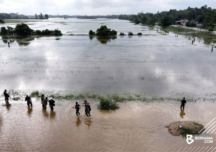 Gambar banjir dikelurahan tanjung mas semarang