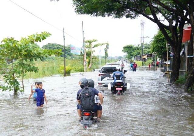 Titik banjir di semarang hari ini