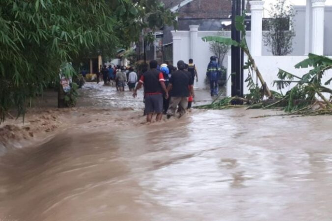 Banjir dinar indah semarang